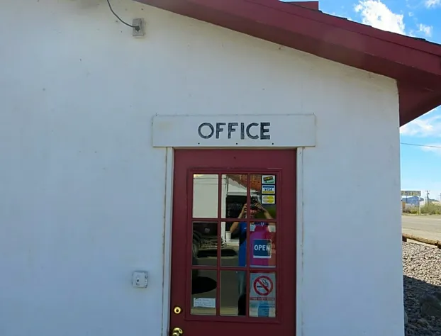 Sheffler's Motel hotel detail image 2