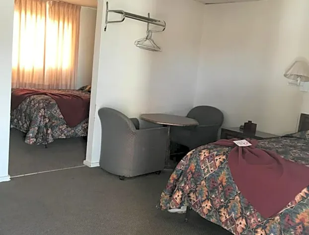 Sheffler's Motel hotel detail image 3