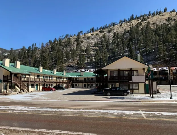 Ponderosa Lodge hotel detail image 1