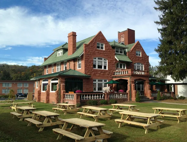 Thistledown At Seger House hotel detail image 1