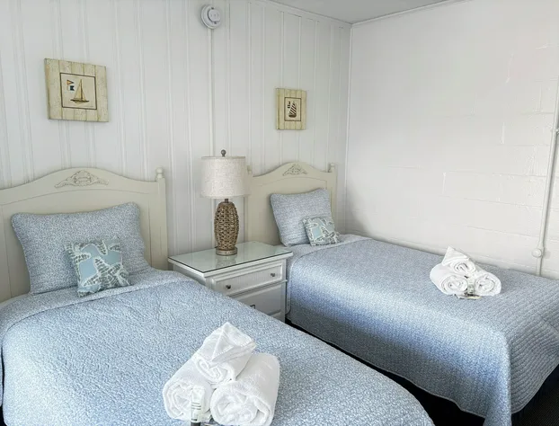 Harris Sea Ranch hotel detail image 2