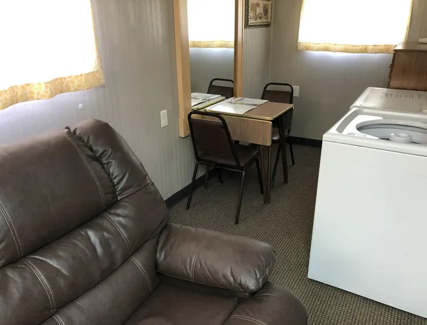 Town N' Country Motel hotel detail image 4