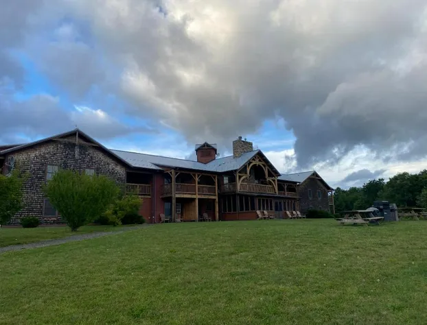 August Lodge Cooperstown hotel detail image 1