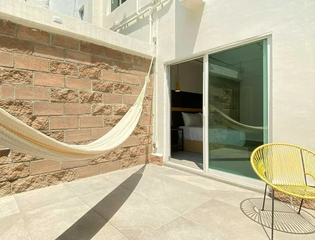 Hotel Estancias VIVE MX wtc CDMX, Trademark by Wyndham hotel detail image 1