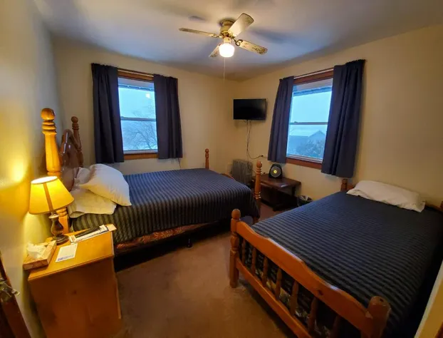 Lakewood Lodge hotel detail image 4