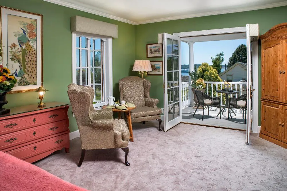 Ravenscroft Inn hotel hero