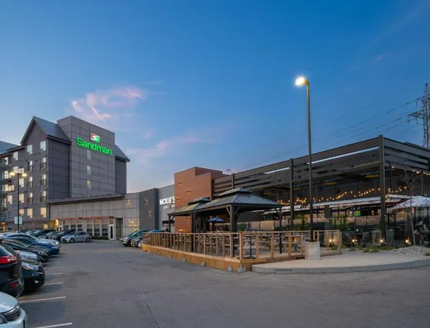 Sandman Hotel Hamilton hotel detail image 3