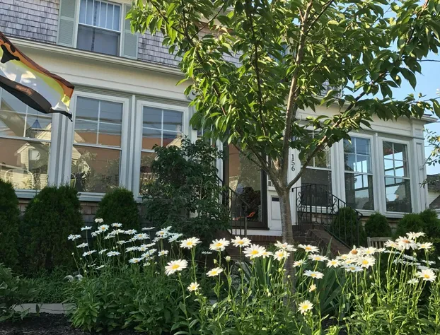 Charm hotel detail image 1