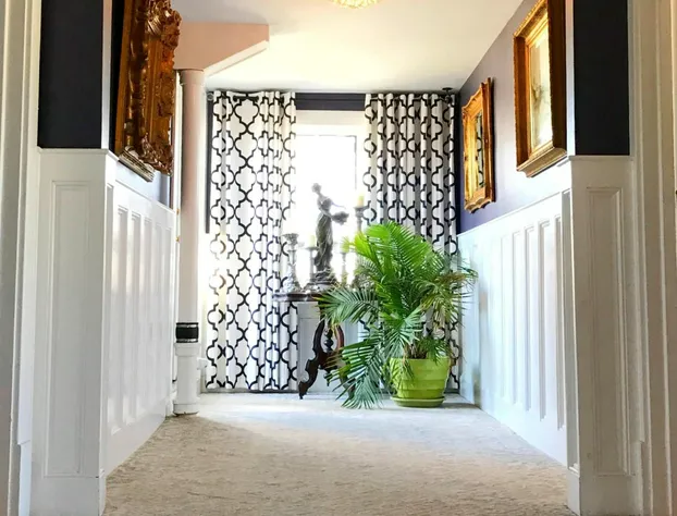 Charm hotel detail image 3