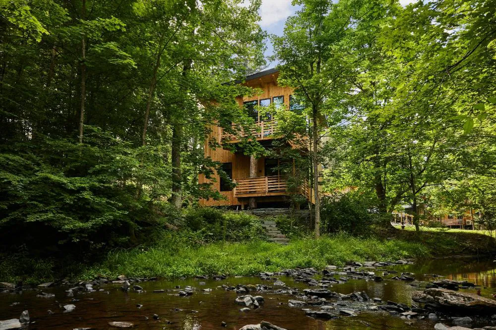 Woodstock Way Hotel hotel hero