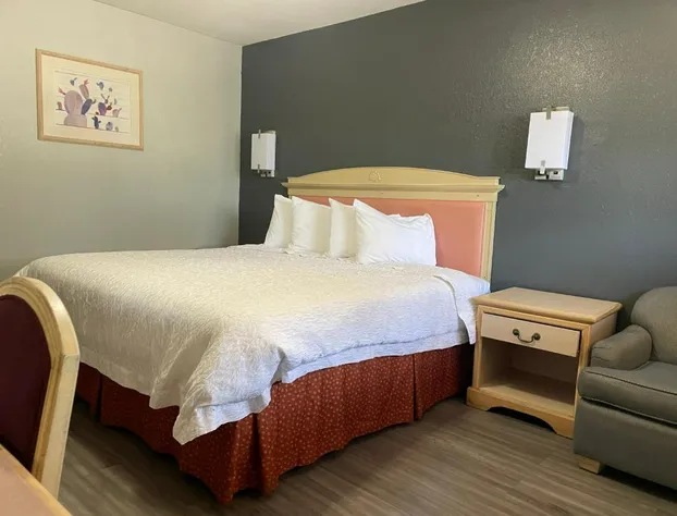 Stratford Inn hotel detail image 1