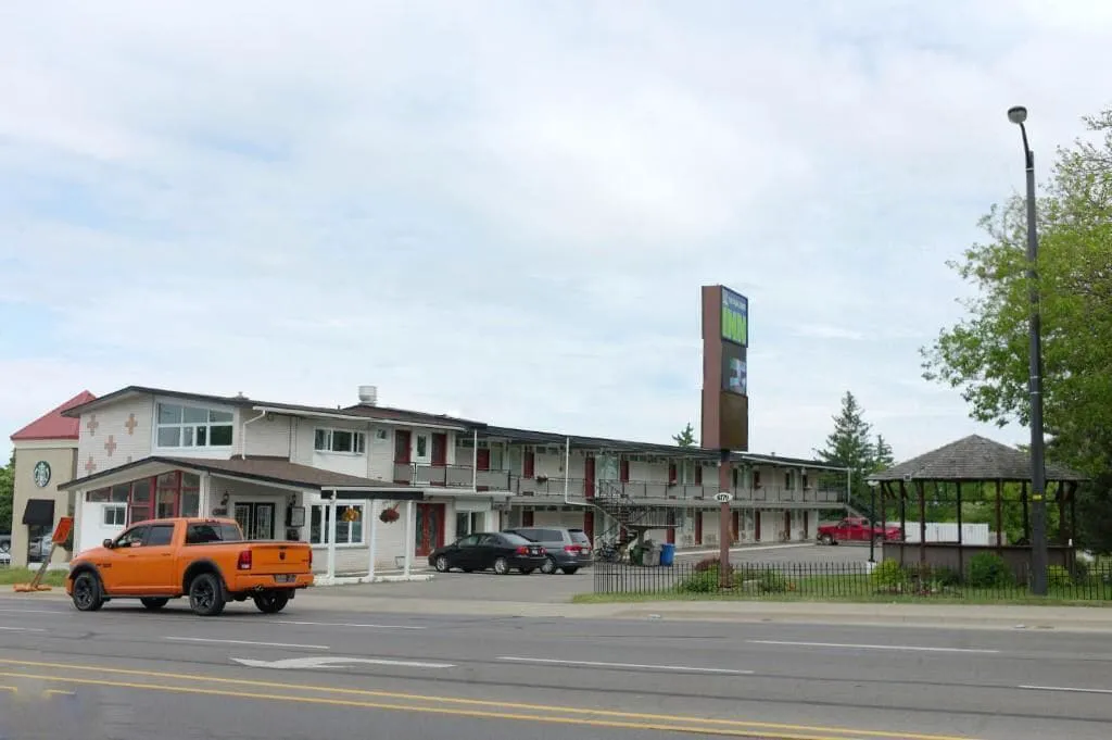 The Highlander Inn hotel hero