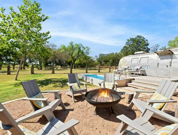 Camp Comfort hotel detail image 4