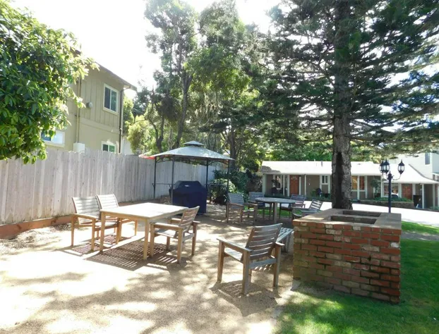 Pine Acres Lodge hotel detail image 2