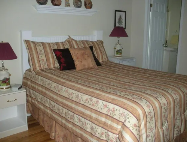 Cote's Bed & Breakfast Inn hotel detail image 4