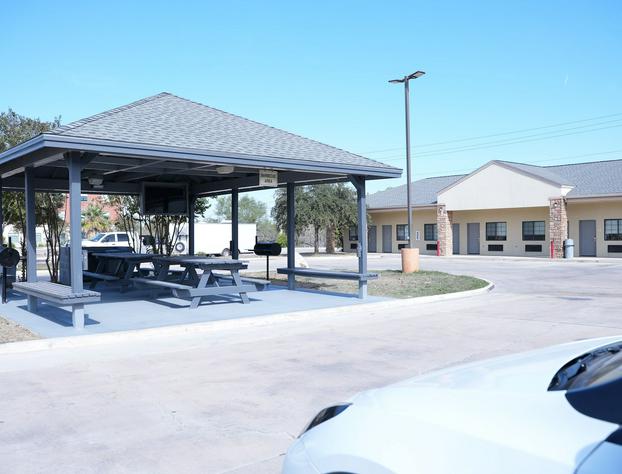 Sunbridge Inn and Suites hotel detail image 1