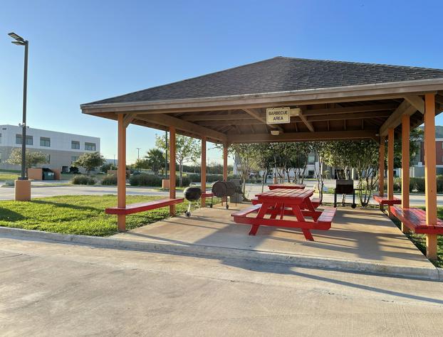 Sunbridge Inn and Suites hotel detail image 4