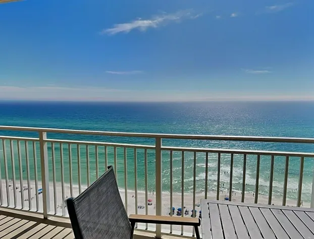 Emerald Beach Resort by Resort Collection hotel detail image 1