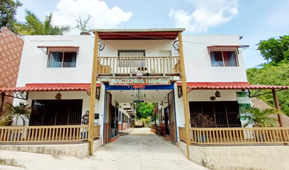 Hacienda Bambú hotel hero