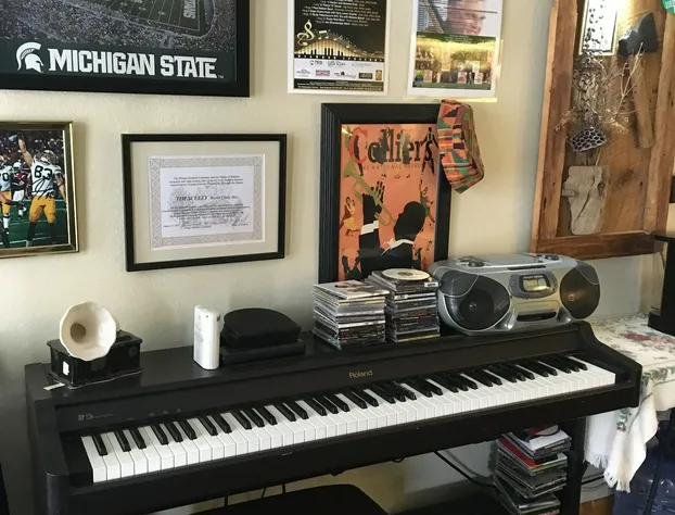 Scully's Manistee Outpost Motel hotel detail image 4