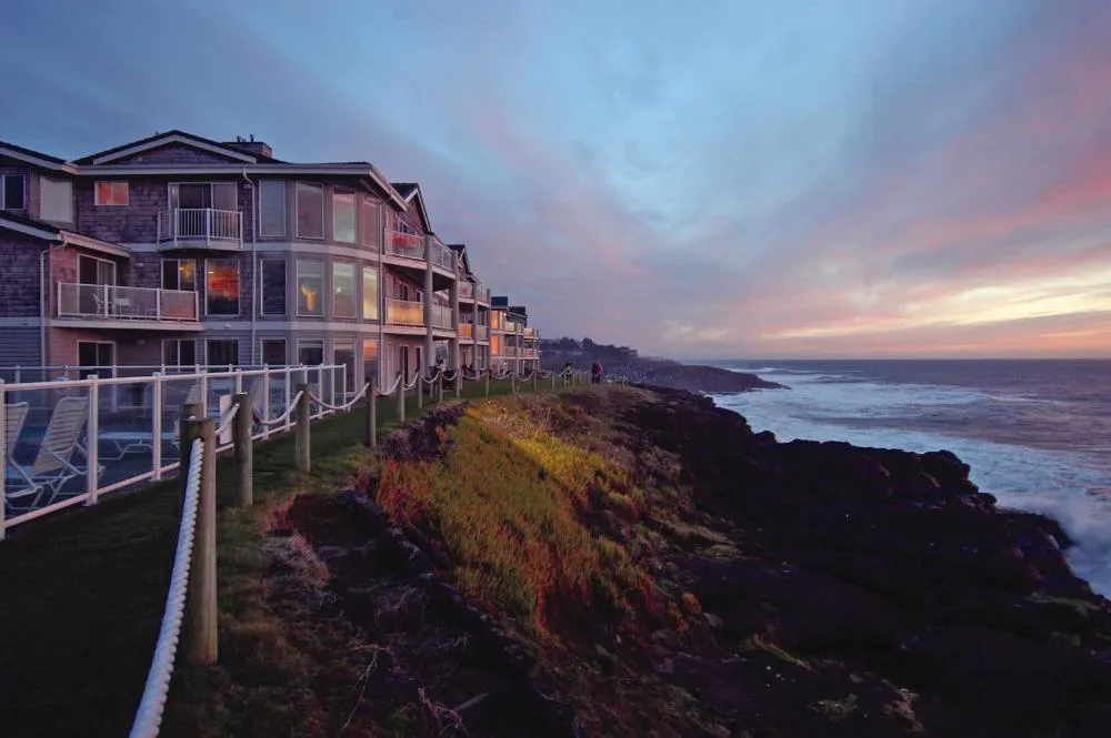 WorldMark Depoe Bay hotel hero