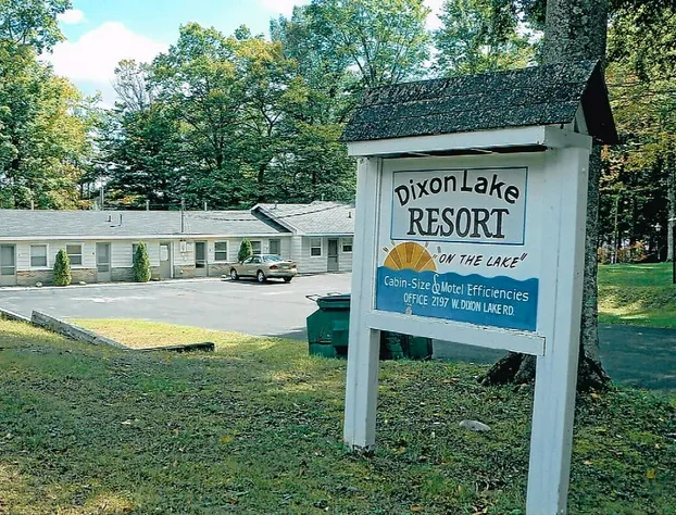 Dixon Lake Resort hotel detail image 4