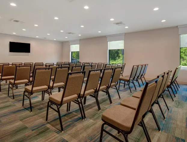 Home2 Suites by Hilton Suites Marysville hotel detail image 2