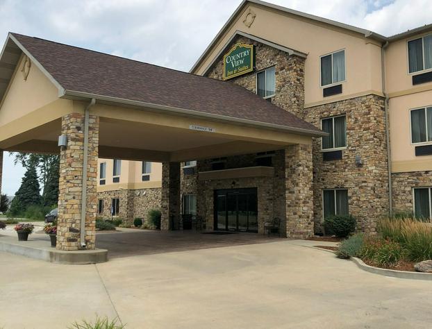 Country View Inn & Suites hotel detail image 3