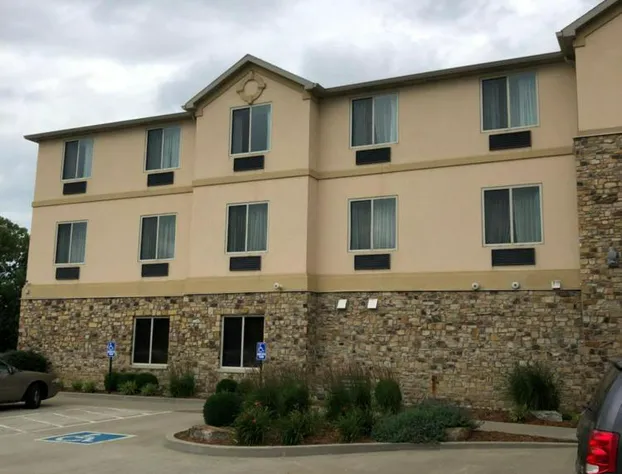 Country View Inn & Suites hotel detail image 1