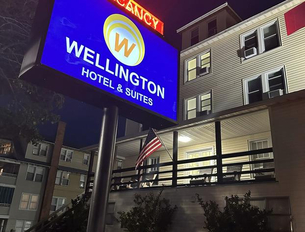 The Wellington Hotel & Suites Oceanblock hotel detail image 2