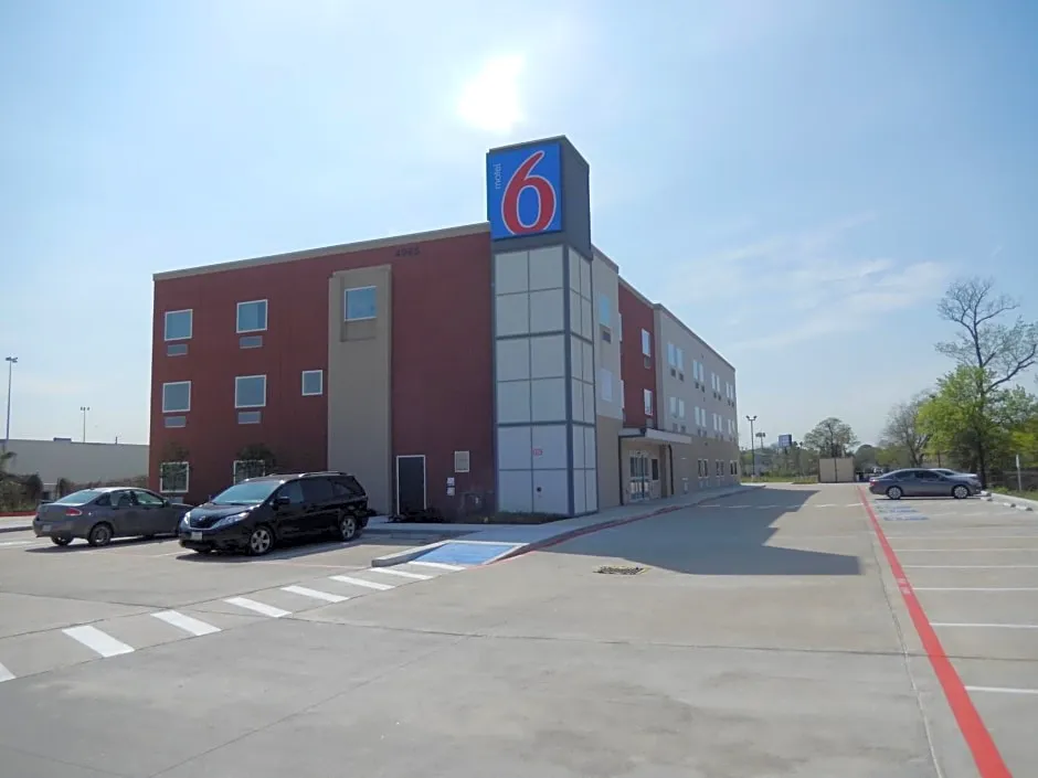 Motel 6-Houston, TX - Downtown North hotel hero