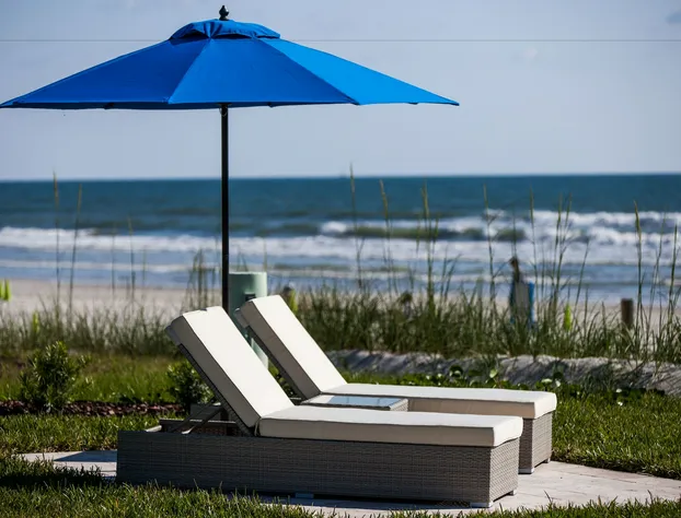 The Salty Mermaid Oceanfront Hotel hotel detail image 2