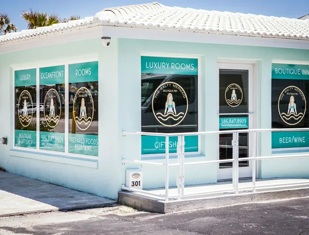 The Salty Mermaid Oceanfront Hotel hotel detail image 3