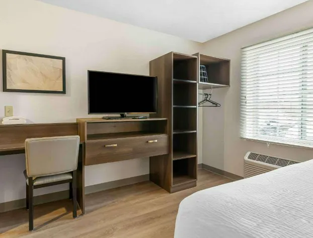 Extended Stay America Select Suites - Louisville - Airport hotel detail image 3