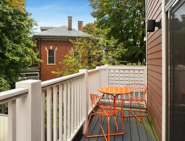 The Francis hotel detail image 4