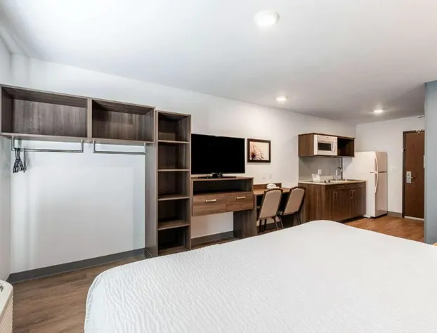 Extended Stay America Suites - Minneapolis - Fridley hotel detail image 2