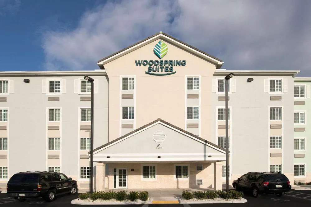 WoodSpring Suites Miami Southwest hotel hero