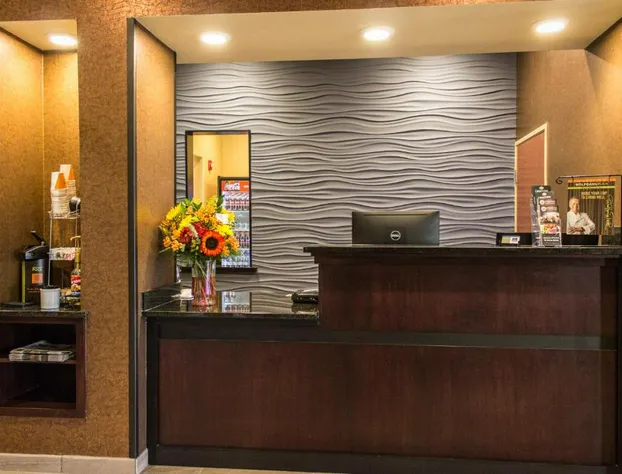 Cobblestone Hotel & Suites – Stevens Point hotel detail image 3