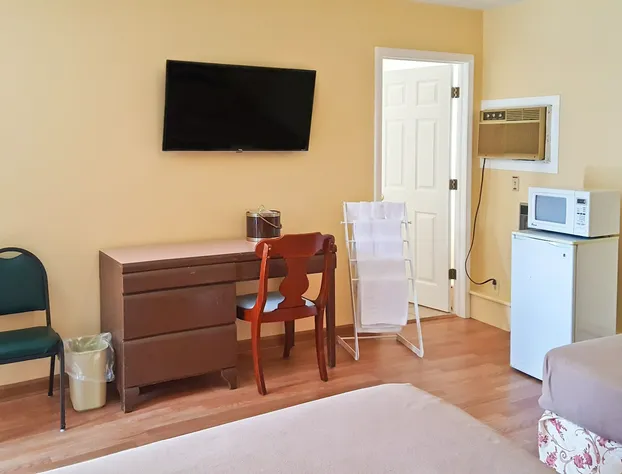 Alpine Motel hotel detail image 4