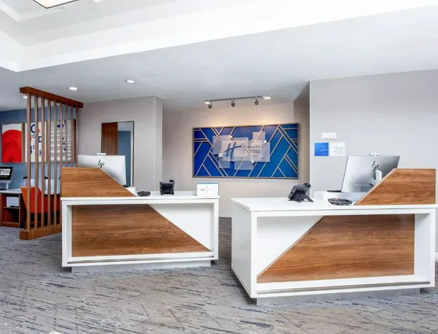 Holiday Inn Express & Suites Ormond Beach - North Daytona by IHG hotel detail image 1