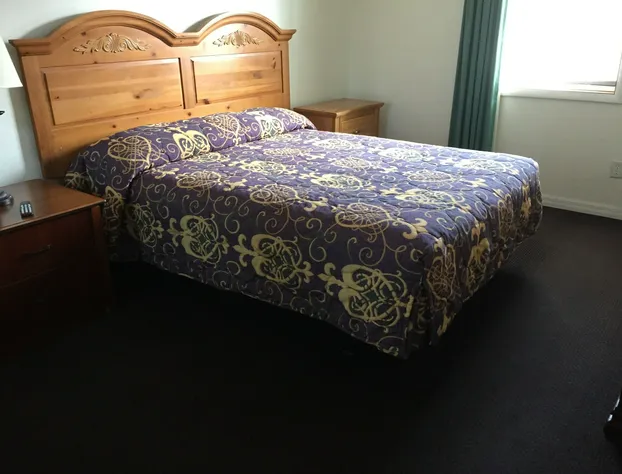 Travelers Inn hotel detail image 1