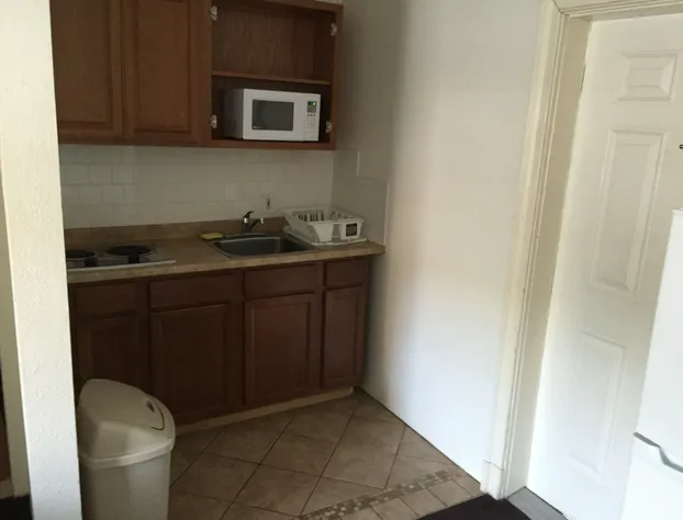 Travelers Inn hotel detail image 3