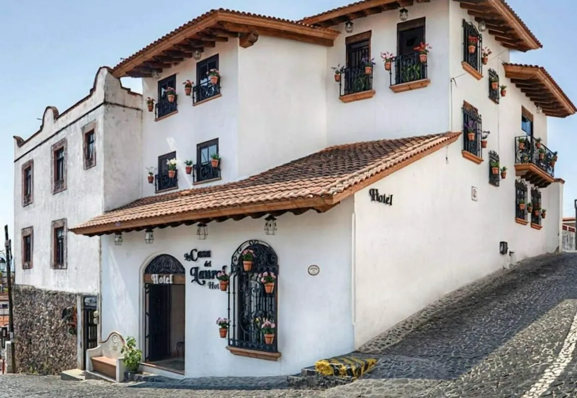 La Casa del Laurel hotel hero