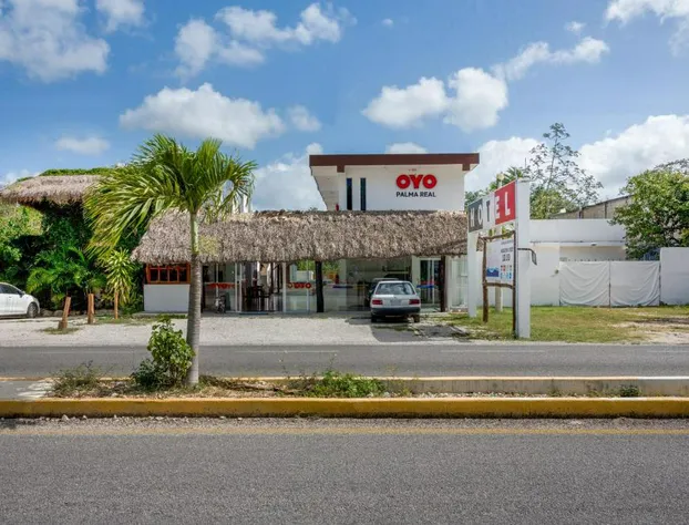 OYO Hotel Palma Real hotel detail image 1