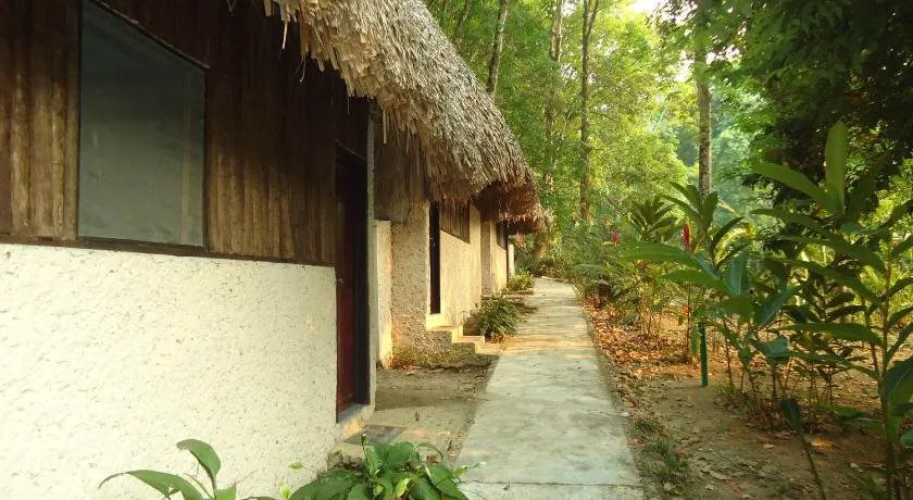 Hotel Cabañas Safari hotel hero