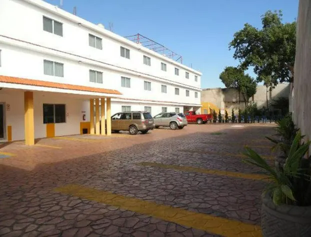 Las Dalias Inn hotel detail image 1