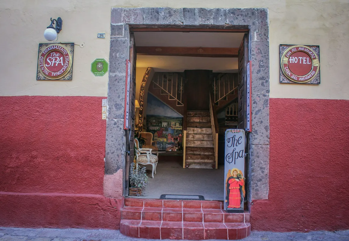 Hotel Casa del Misionero hotel hero