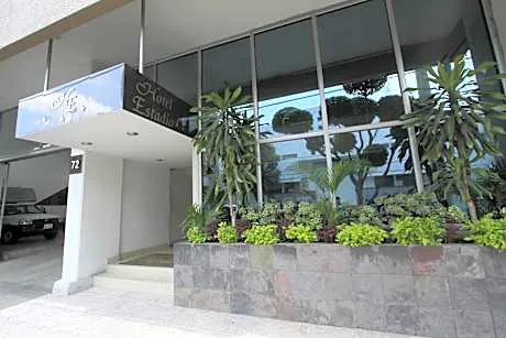 Hotel Estadio hotel hero