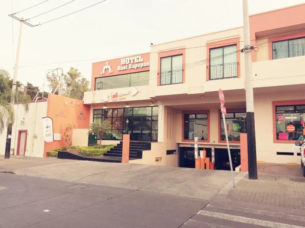 Hotel Real Zapopan hotel hero