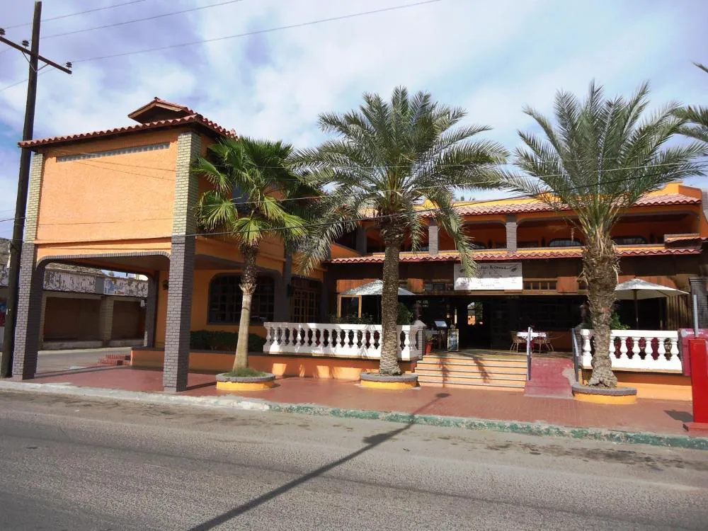 La Hacienda de la Langosta Roja hotel hero